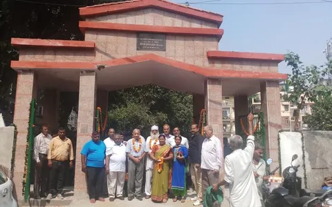 सुभाष शर्मा पार्क, किलोकरी में ऑर्नामेंटल गेट का उद्घाटन