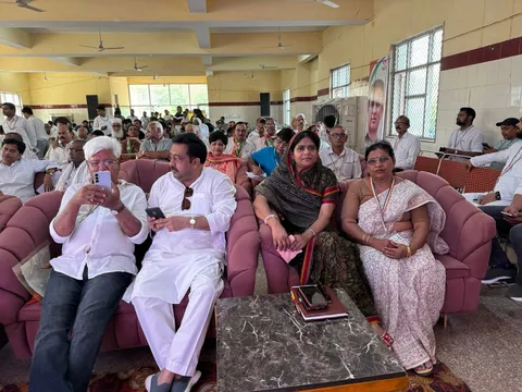 कांग्रेस पार्टी की बैठक — 2