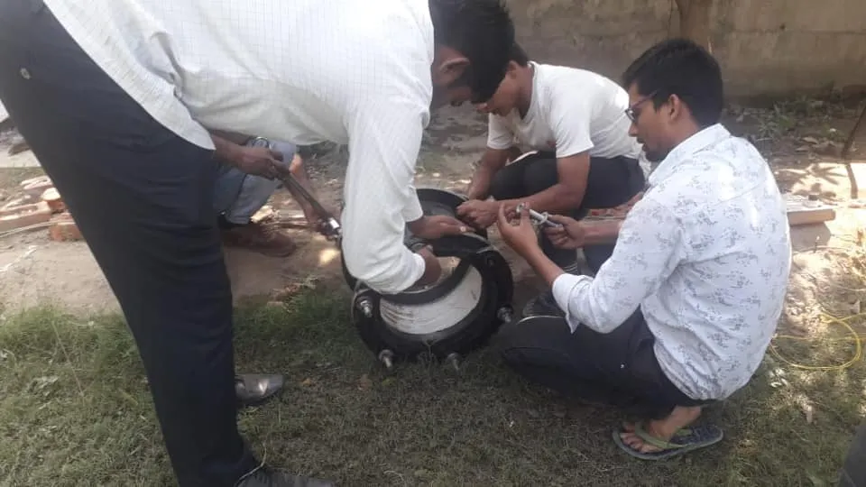 स्थल निरीक्षण / सर्वे (विवरण अनुपलब्ध) — तस्वीर 5 में से 5