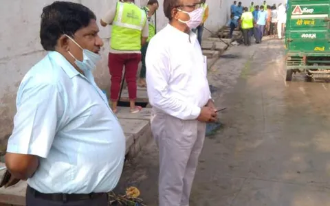 सिद्धार्थनगर अंडरपास एवं पॉकेट बी और सी में दो दिवसीय सफाई अभियान