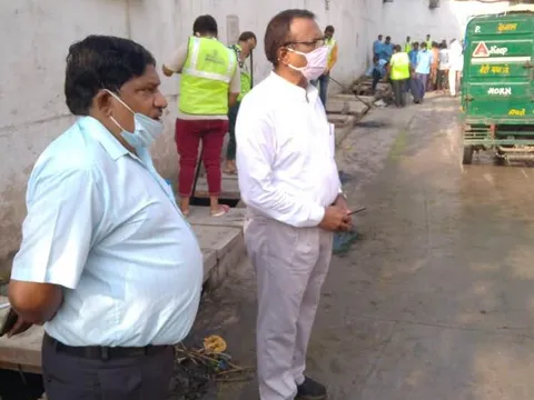 सिद्धार्थनगर अंडरपास एवं पॉकेट बी और सी में दो दिवसीय सफाई अभियान — 2