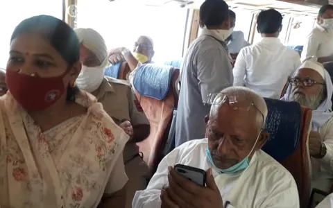 हुकुमचंद पार्क, सनलाइट कॉलोनी नंबर 2 में वरिष्ठ नागरिकों के लिए योगा हॉल का उद्घाटन