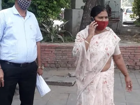 हुकुमचंद पार्क, सनलाइट कॉलोनी नंबर 2 में वरिष्ठ नागरिकों के लिए योगा हॉल का उद्घाटन — 6
