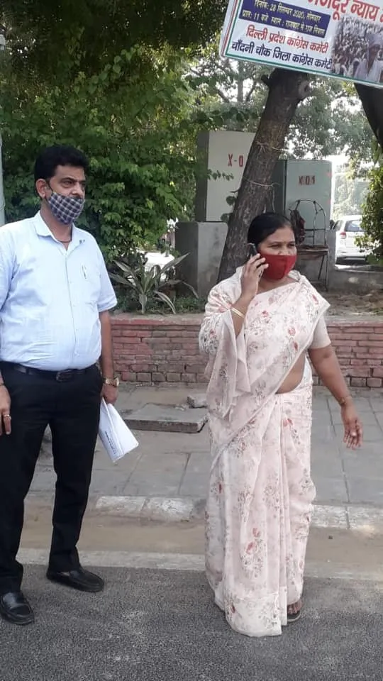 हुकुमचंद पार्क, सनलाइट कॉलोनी नंबर 2 में वरिष्ठ नागरिकों के लिए योगा हॉल का उद्घाटन — तस्वीर 6 में से 6