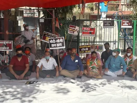 अंबेडकर पार्क में हाथरस पीड़िता को इंसाफ दिलाने हेतु सत्याग्रह — 4