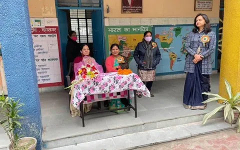 गणतंत्र दिवस से पूर्व विद्यालय भ्रमण (विवरण अनुपलब्ध)