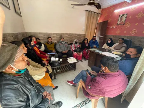 एसडीएमसी अधिकारियों व प्रधानाध्यापकों के साथ बैठक — 3