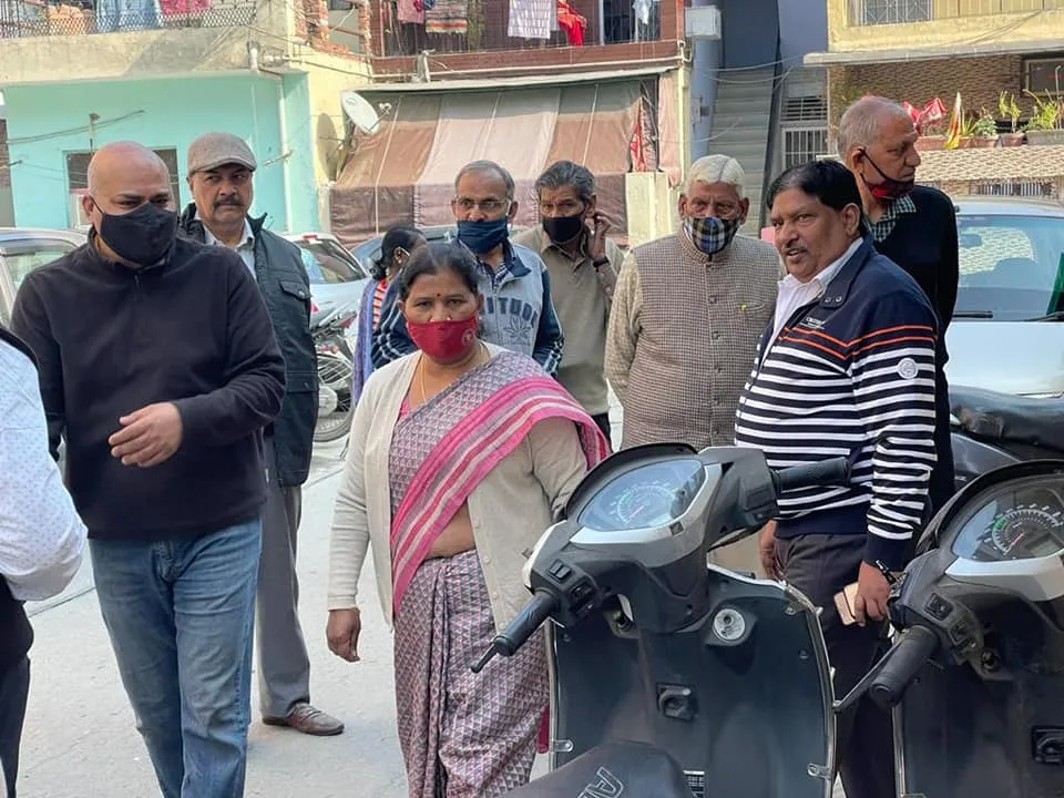 डीडीए फ्लैट सनलाइट कॉलोनी-2 में स्वच्छ सर्वेक्षण सर्वे — तस्वीर 1 में से 5