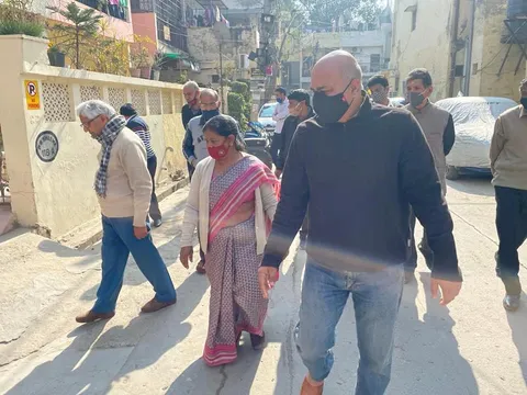डीडीए फ्लैट सनलाइट कॉलोनी-2 में स्वच्छ सर्वेक्षण सर्वे — 4