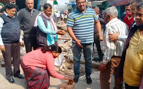 काले खां मंदिर के पास नाले का उद्घाटन