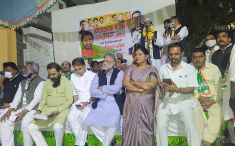 कांग्रेस प्रत्याशी धर्मपाल मौर्या के समर्थन में जन सभा