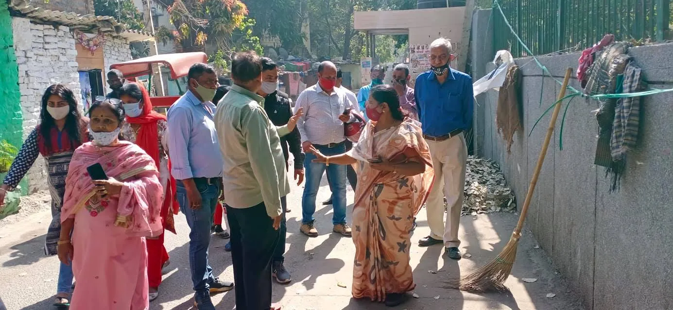 सिद्धार्थ बस्ती और भगवान नगर में कॉलोनी सर्वे — तस्वीर 2 में से 5