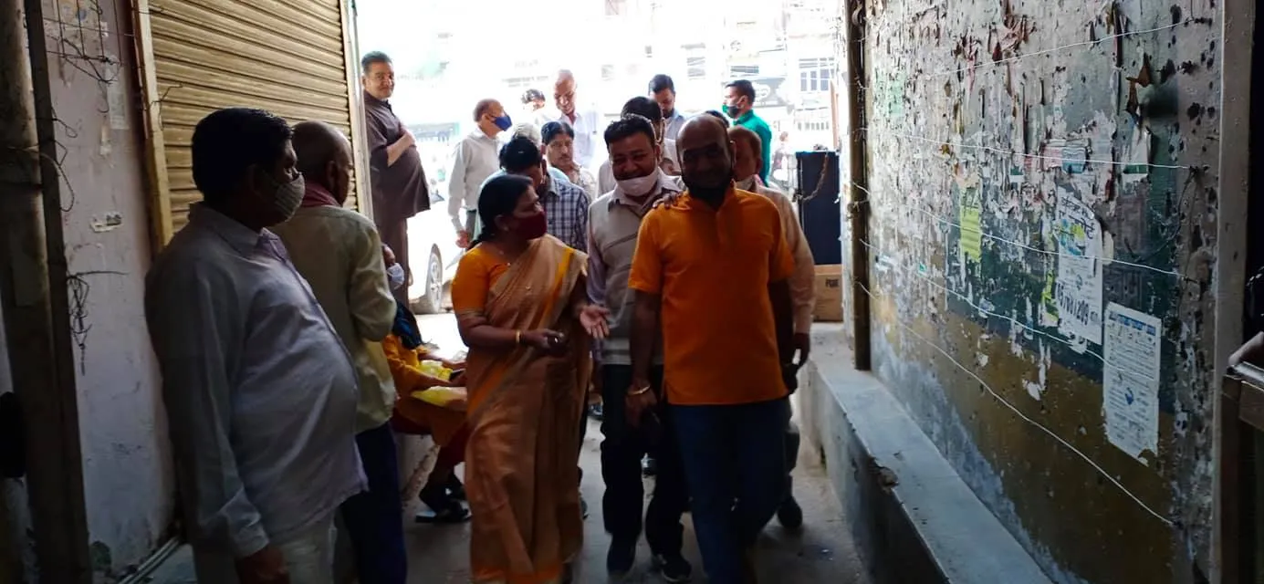 सनलाइट कॉलोनी न. 2 और आश्रम मंडी में कॉलोनी सर्वे — तस्वीर 1 में से 5