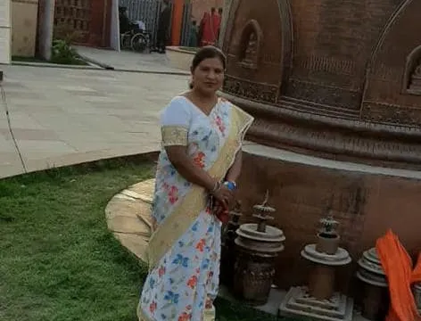 नोएडा हाट में वरिष्ठ नागरिकों के साथ महिला दिवस मनाया गया — 4