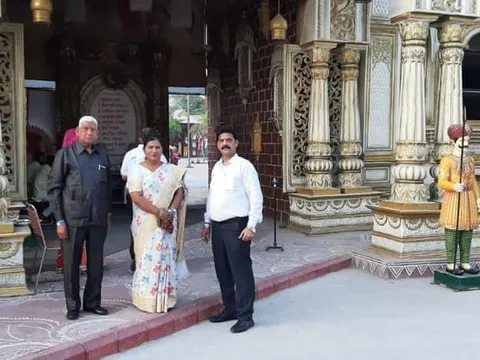 नोएडा हाट में वरिष्ठ नागरिकों के साथ महिला दिवस मनाया गया — 5
