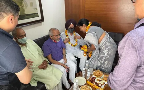 जीवन नगर में कॉलोनी सर्वे