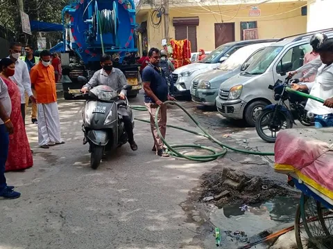किलोकरी गांव में जलभराव की समस्या का समाधान — 9