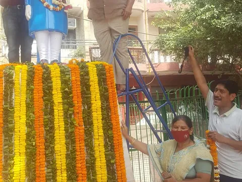 अम्बेडकर जयंती हेतु अम्बेडकर पार्क की सफाई और सजावट — 4