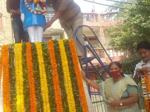 अम्बेडकर जयंती हेतु अम्बेडकर पार्क की सफाई और सजावट — 5