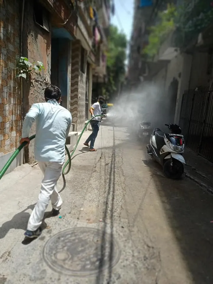 सनलाइट कॉलोनी I और सिद्धार्थ एक्सटेंशन पॉकेट C में सेनिटेशन अभियान — तस्वीर 16 में से 25