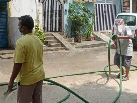 सनलाइट कॉलोनी I और सिद्धार्थ एक्सटेंशन पॉकेट C में सेनिटेशन अभियान — 17