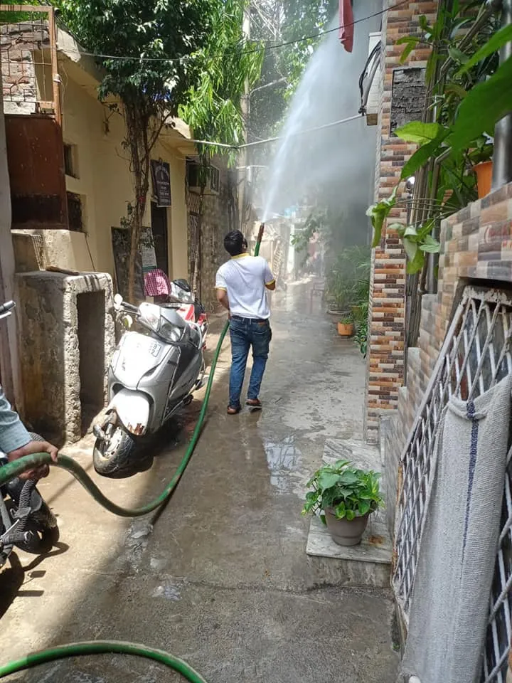 सनलाइट कॉलोनी I और सिद्धार्थ एक्सटेंशन पॉकेट C में सेनिटेशन अभियान — तस्वीर 19 में से 25