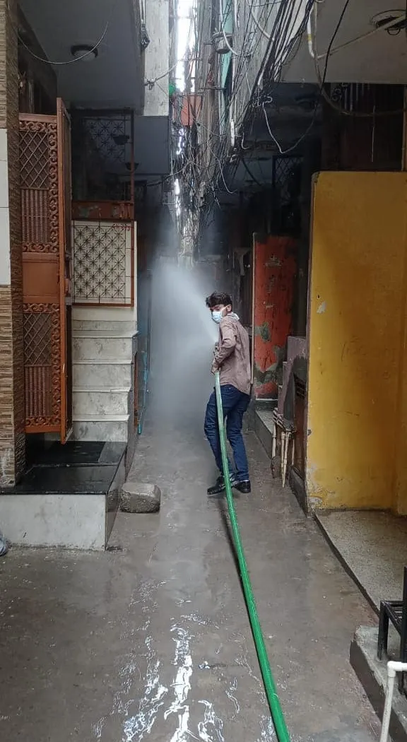 सनलाइट कॉलोनी II और मदर डेयरी आश्रम में सेनिटेशन अभियान — तस्वीर 1 में से 22