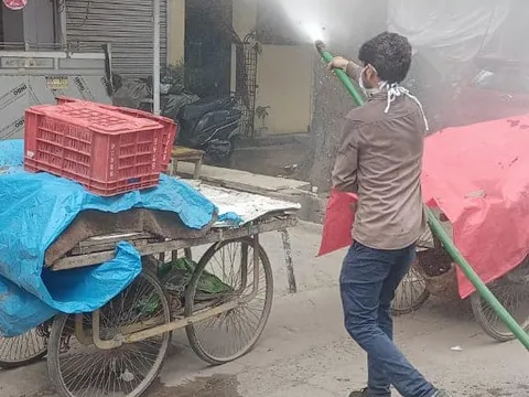 सनलाइट कॉलोनी II और मदर डेयरी आश्रम में सेनिटेशन अभियान — 22