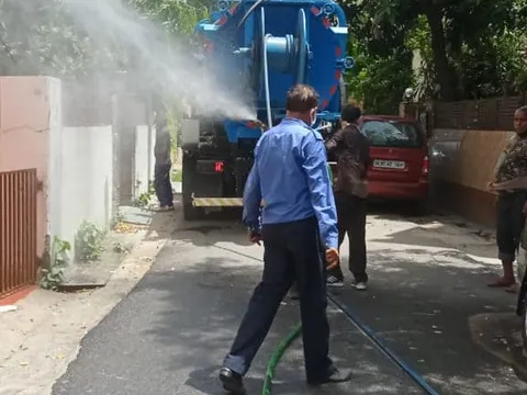 सिद्धार्थ एनक्लेव में सेनिटेशन अभियान — 2