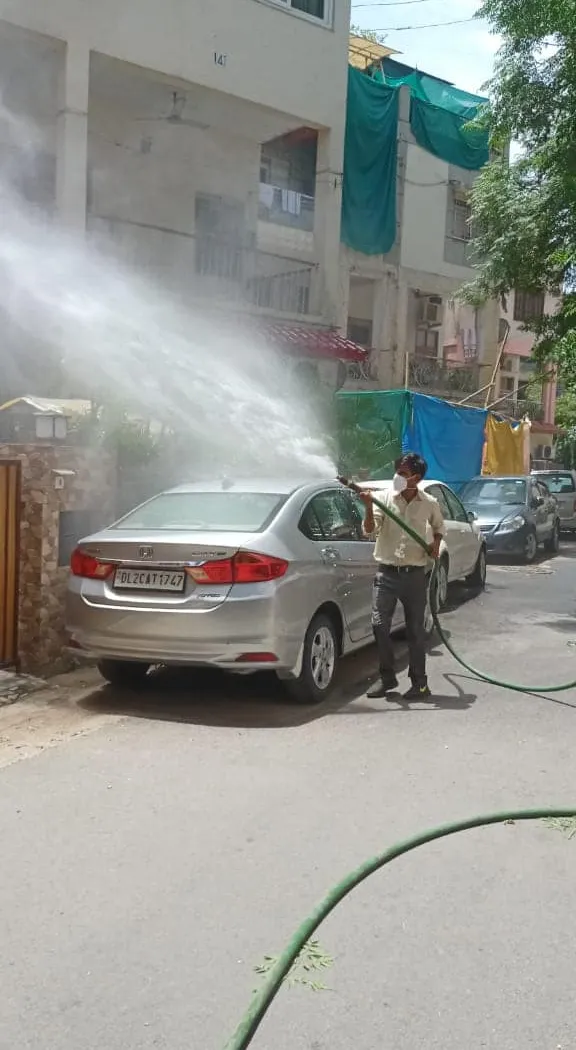 सिद्धार्थ एनक्लेव में सेनिटेशन अभियान — तस्वीर 15 में से 18