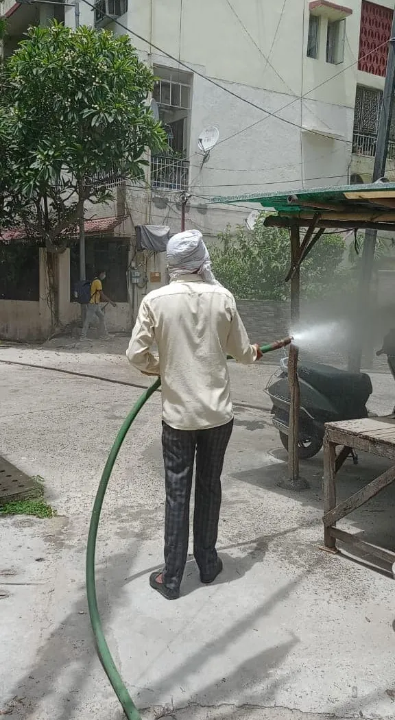 सिद्धार्थ एनक्लेव में सेनिटेशन अभियान — तस्वीर 18 में से 18