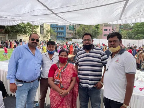 राहुल गांधी के जन्मदिन पर अम्बेडकर पार्क में खाद्य सामग्री वितरण — 3