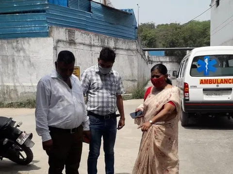 सिद्धार्थ नगर अंडरपास में नालियों की सफाई अभियान — 7