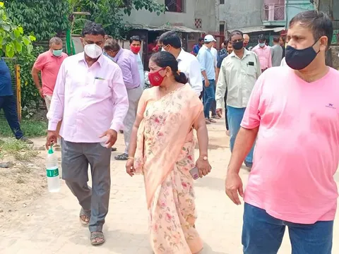 नगली राजापुर एमसीडी स्कूल में राशन किट वितरण — 12