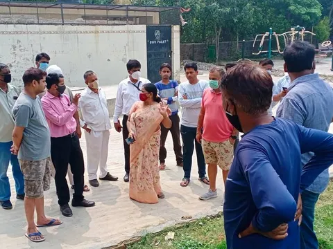 नगली राजापुर एमसीडी स्कूल में राशन किट वितरण — 19