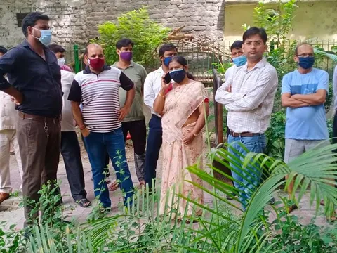 सनलाइट कॉलोनी 2 के पीपल वाले पार्क में सफाई अभियान — 2