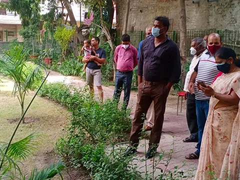 सनलाइट कॉलोनी 2 के पीपल वाले पार्क में सफाई अभियान — 3