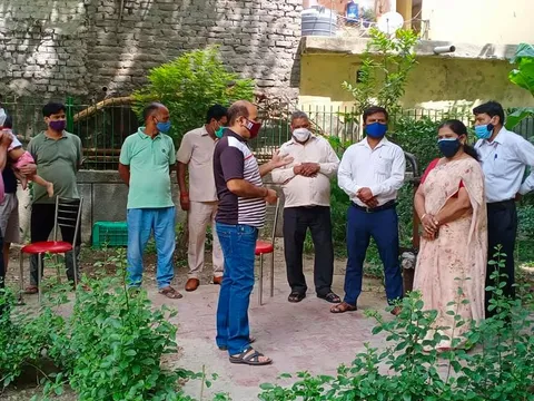 सनलाइट कॉलोनी 2 के पीपल वाले पार्क में सफाई अभियान — 12