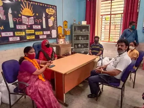 हरी नगर आश्रम प्राइमरी बाल विद्यालय में राशन किट वितरण — 2