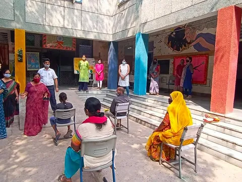 हरी नगर आश्रम, सब्ज़ी मंडी प्राइमरी कन्या विद्यालय में राशन किट वितरण — 4