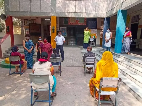 हरी नगर आश्रम, सब्ज़ी मंडी प्राइमरी कन्या विद्यालय में राशन किट वितरण — 5