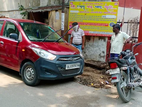 सिद्धार्थ एक्सटेंशन पॉकेट A में मानसून-पूर्व नाली सफाई अभियान — 4