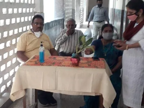 सराय काले खां एसडीएमसी स्कूल में बच्चों को राशन किट वितरण — 3