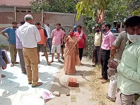 नगली रजापुर में टेनिस कोर्ट की चारदीवारी का शिलान्यास — 3