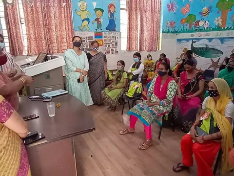 जीवन नगर एसडीएमसी स्कूल में अभिभावक-शिक्षक बैठक — 5