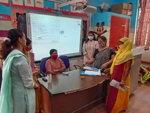 जीवन नगर एसडीएमसी स्कूल में अभिभावक-शिक्षक बैठक — 6