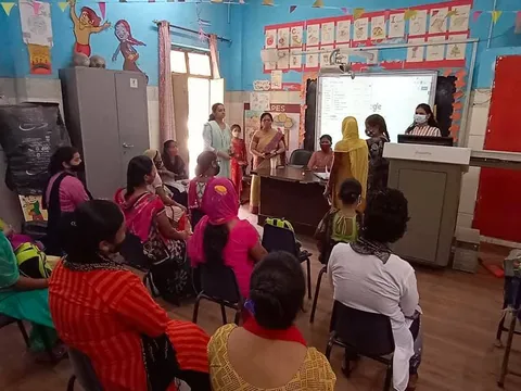जीवन नगर एसडीएमसी स्कूल में अभिभावक-शिक्षक बैठक — 7