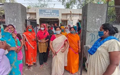 आई जी कैंप-2 में पानी की समस्या पर मुलाकात