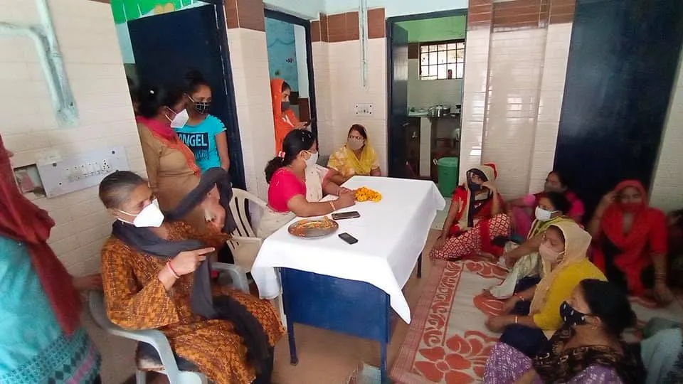 आई जी कैंप-2 में पानी की समस्या पर मुलाकात — तस्वीर 4 में से 13