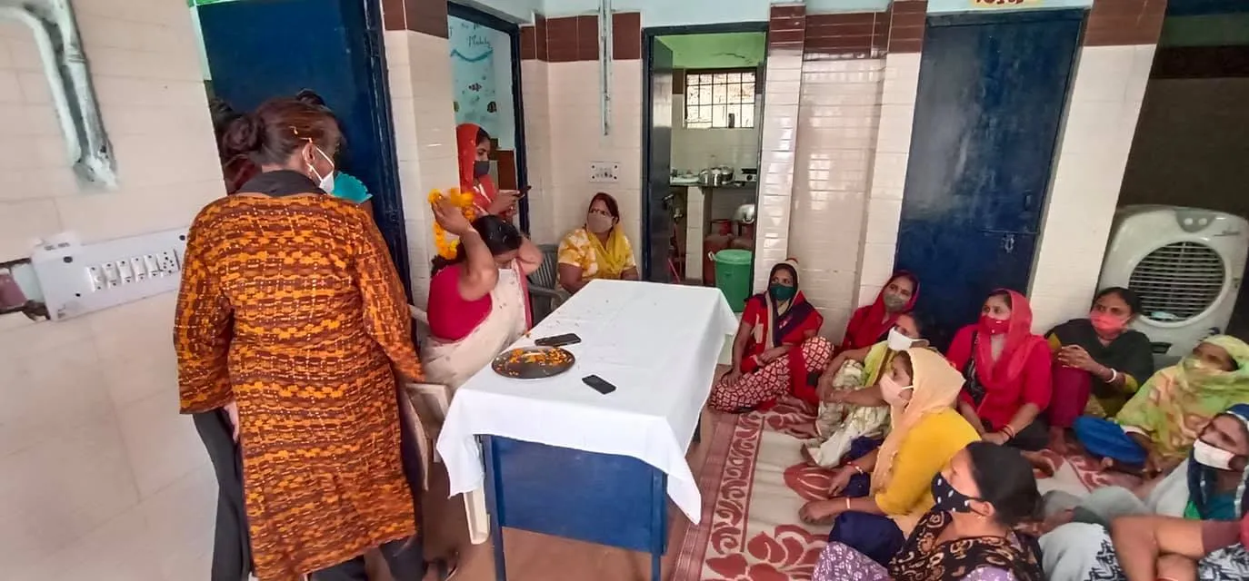 आई जी कैंप-2 में पानी की समस्या पर मुलाकात — तस्वीर 6 में से 13